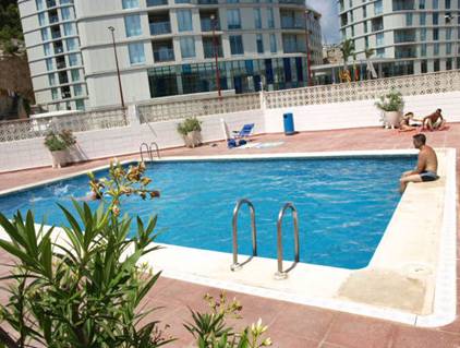 1850-FOTO-TIPO-PISCINA-2009