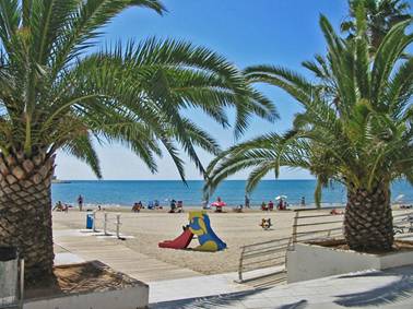 555-624-626----playa-2---2011