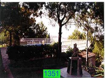 1351-JARDIN-PISC
